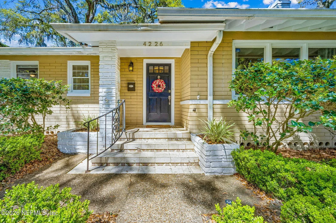 Photo of 4226 FOREST PARK Road