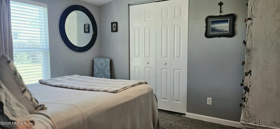 Photo of 482 RAVENSWOOD Drive