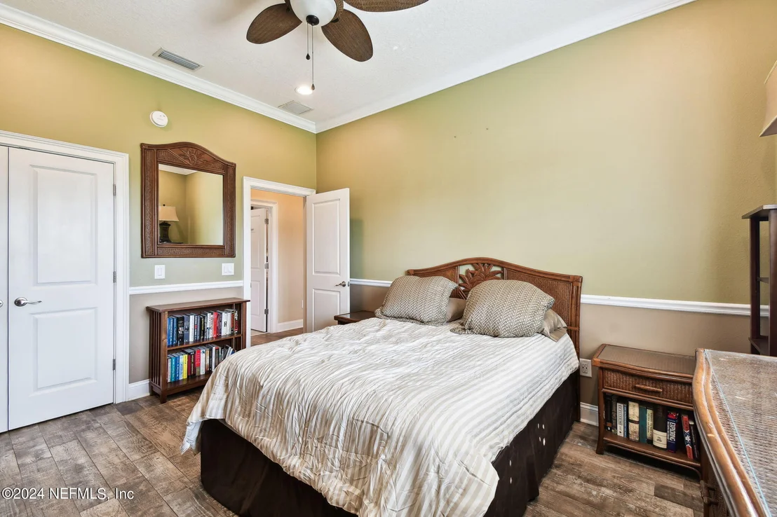 Photo of 274 DEERFIELD GLEN Drive