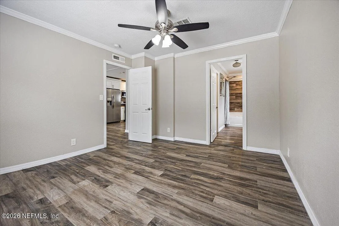 Photo of 101 MC CALL Street
