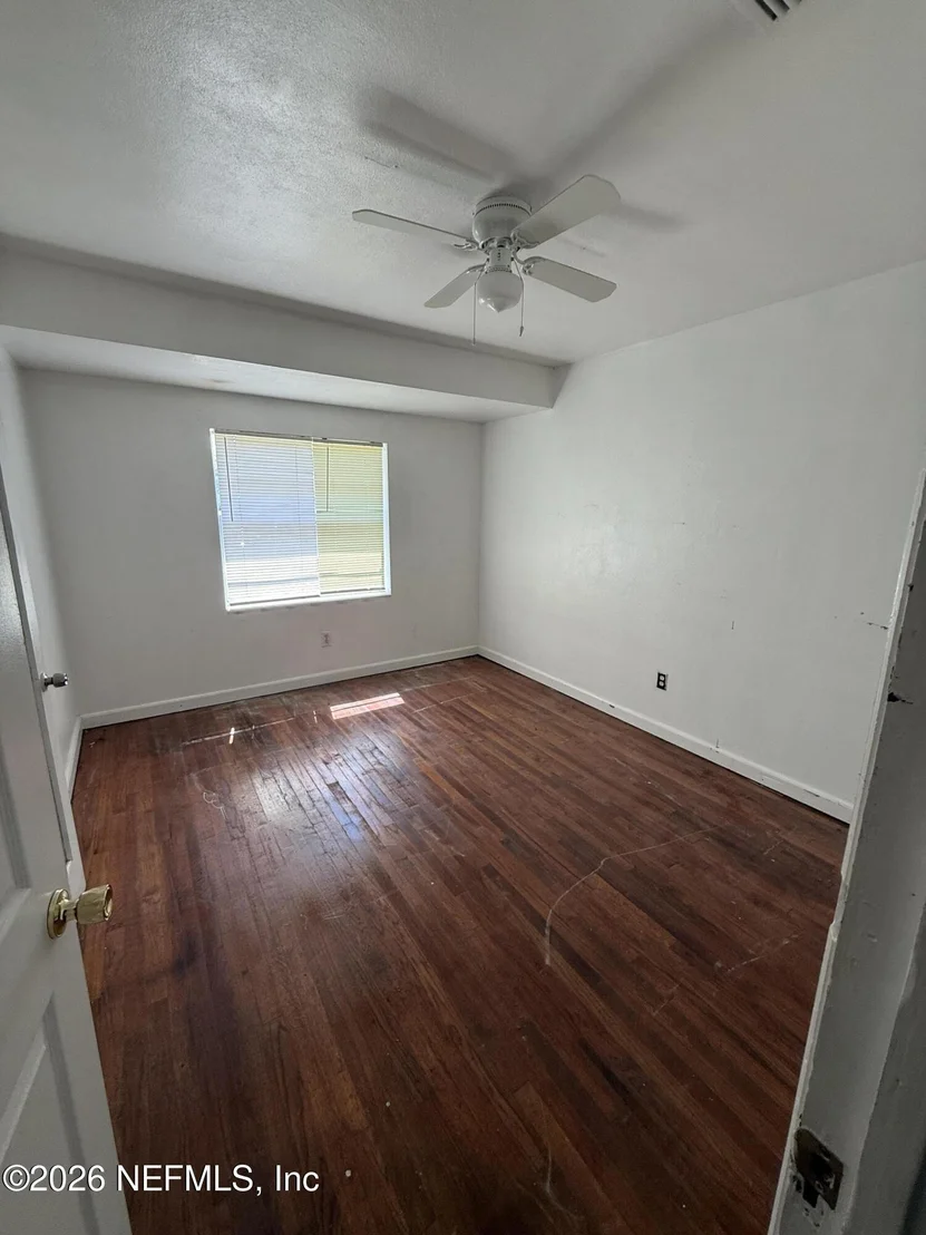 Photo of 8384 DELAWARE Avenue