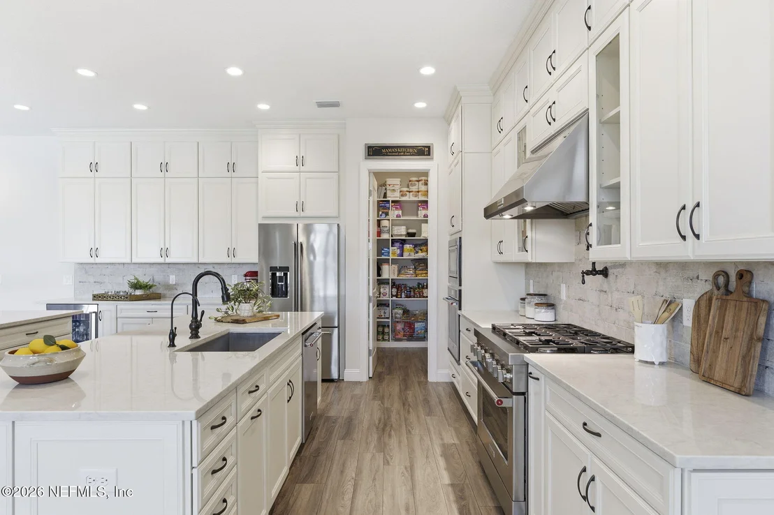 Photo of 105 AWLLEAF Court