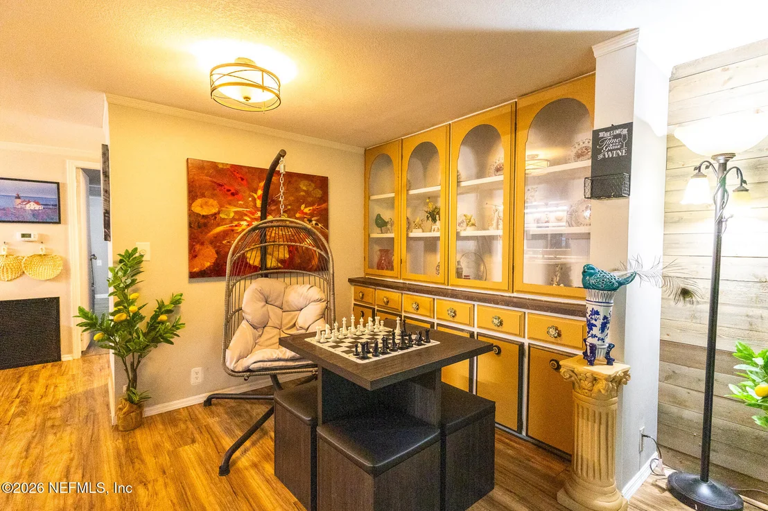 Photo of 239 LYNNE Drive