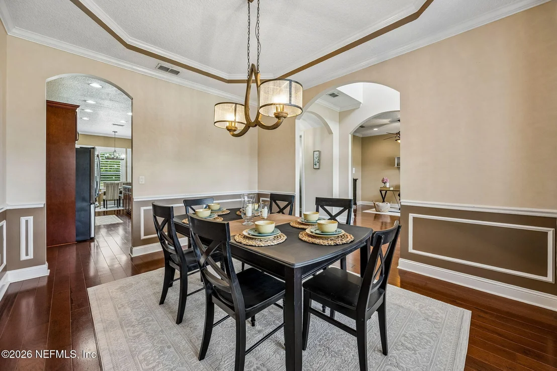 Photo of 321 ADDISON Court