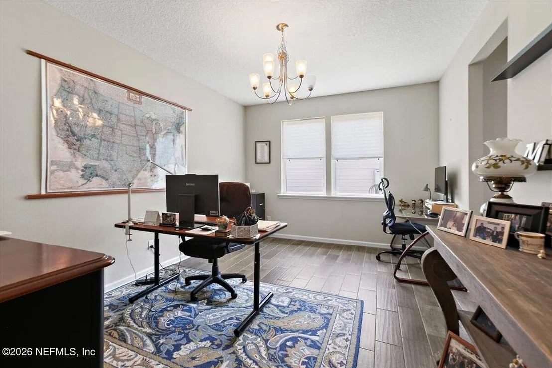 Photo of 159 EVENSHADE Way