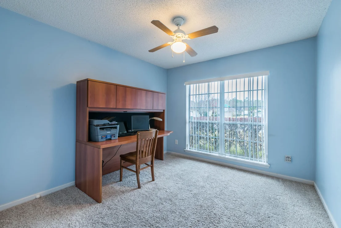 Photo of 525 WHITE JASMINE Way