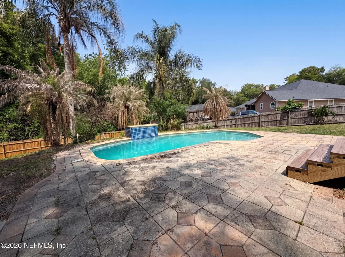 Photo of 550 REMINGTON FOREST Drive