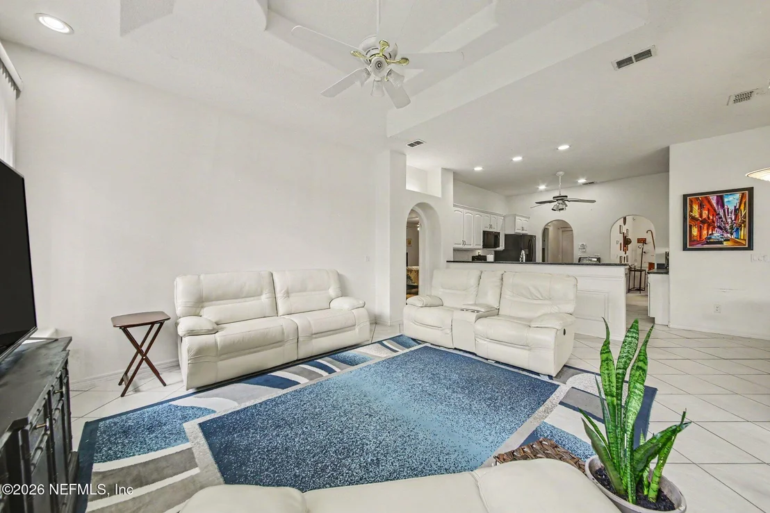 Photo of 7 EDWARD Drive