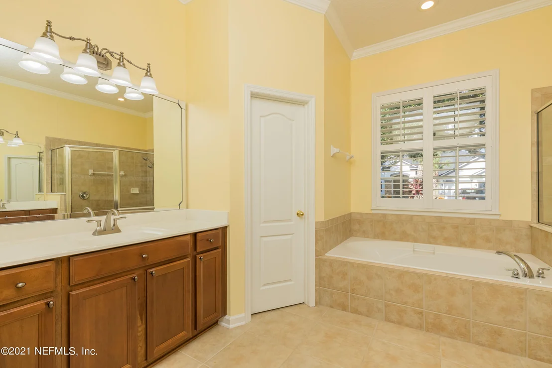 Photo of 1021 DOVE HOUSE Lane