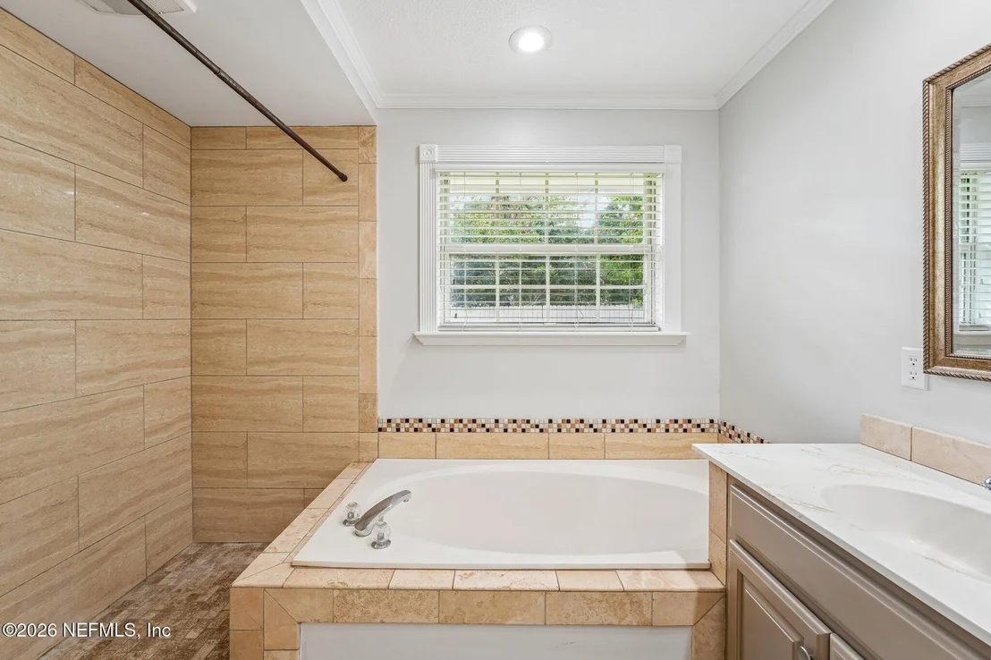 Photo of 1607 SHEFFIELD Place