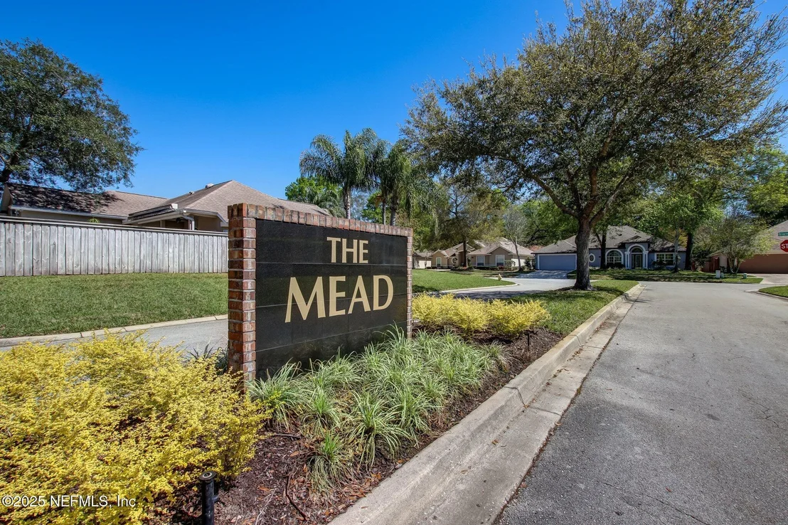 Photo of 14442 BASILHAM Lane