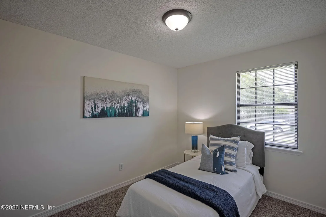 Photo of 3219 SUMMERSET Drive
