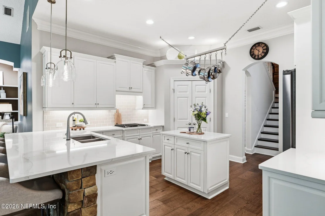 Photo of 189 ST JOHNS FOREST Boulevard