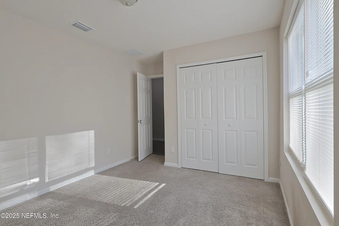 Photo of 52 PEPPERMINT Avenue
