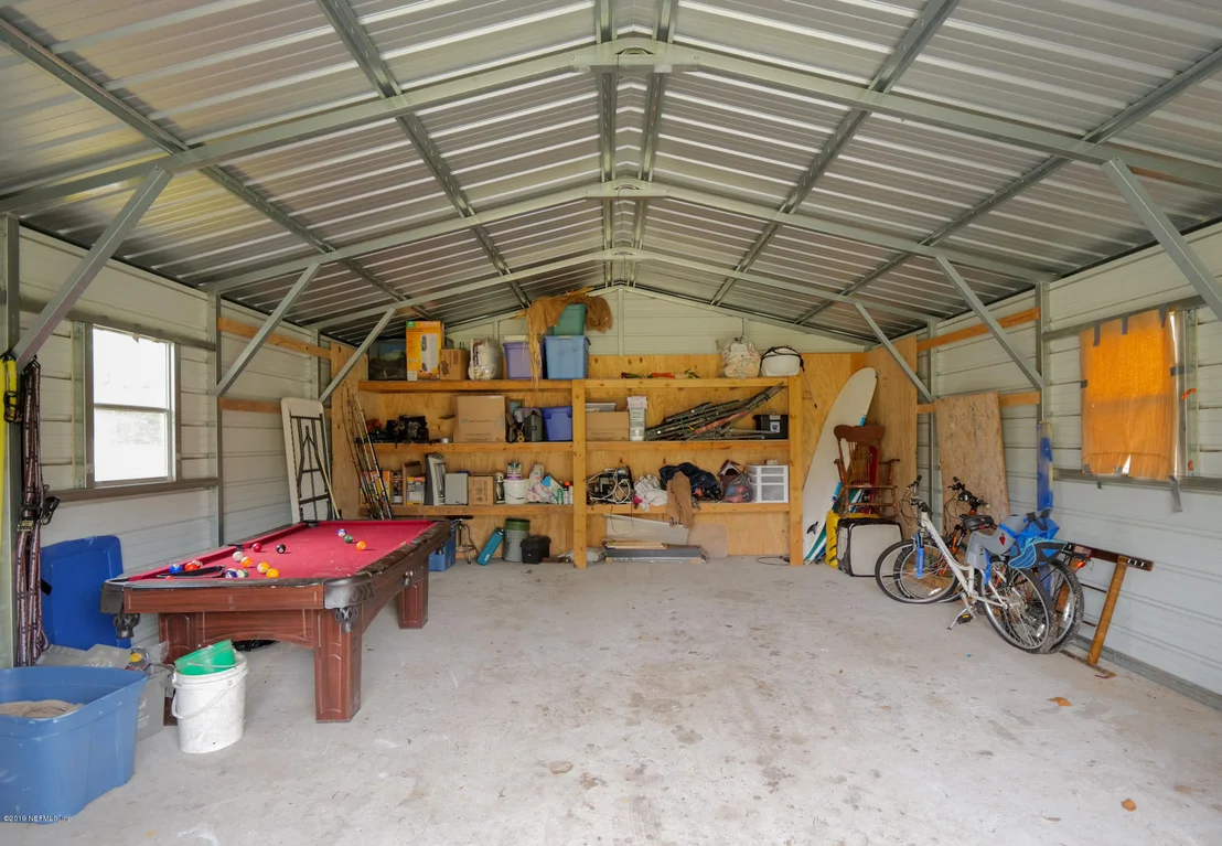 Photo of 1410 STARRATT Road