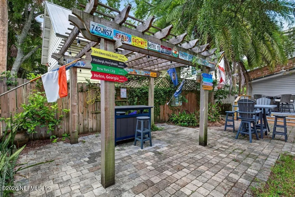 Photo of 13 ROHDE Avenue