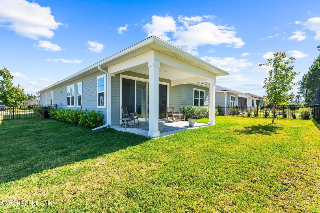 Photo of 75693 SPOONBILL Lane