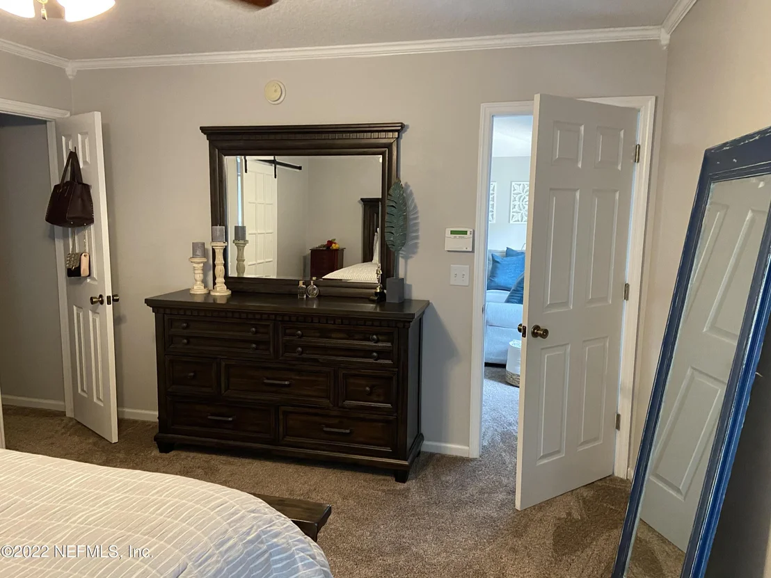 Photo of 1053 BUTTERCUP Drive