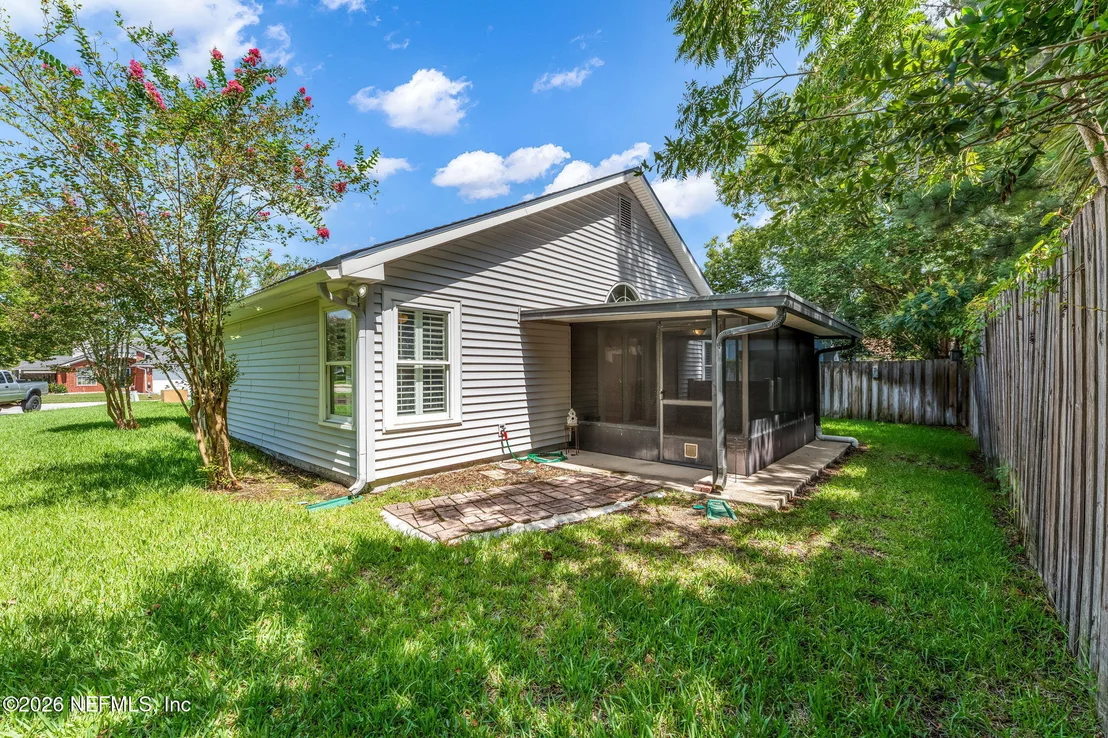 Photo of 12261 SUTTON ESTATES Drive
