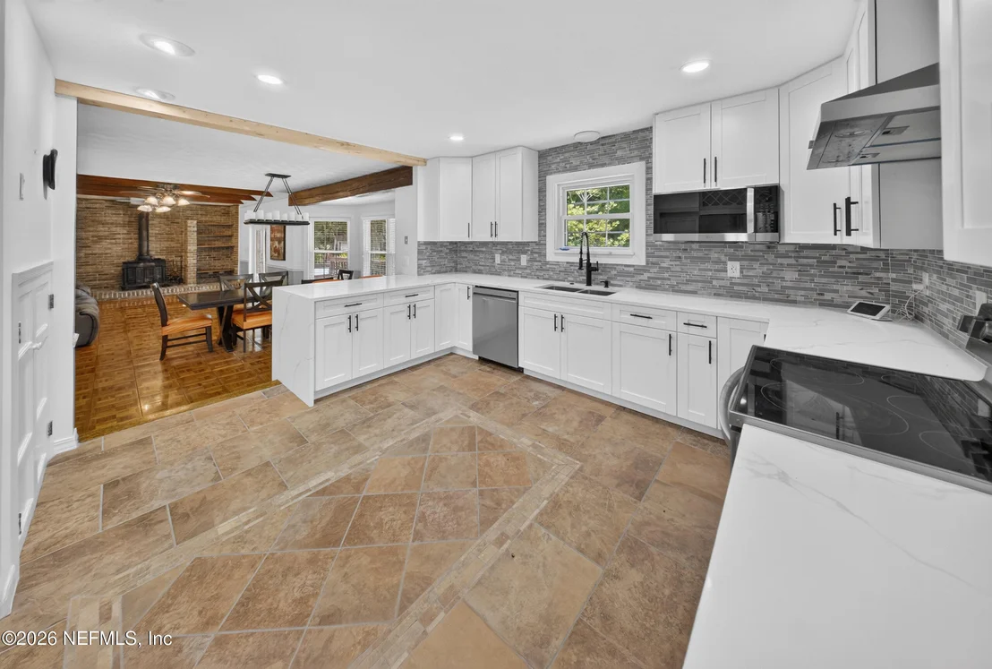 Photo of 5210 RIVER PARK VILLAS Drive