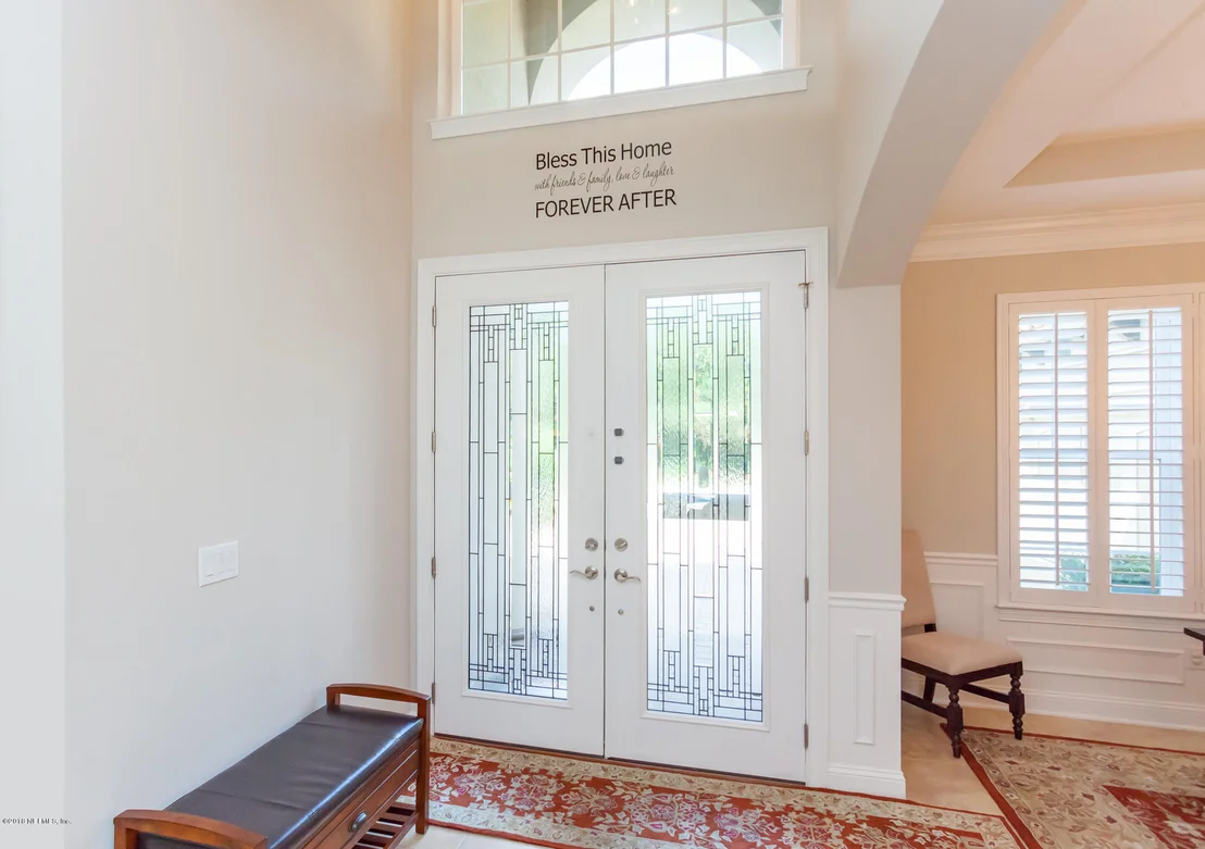 Photo of 216 VALE Drive