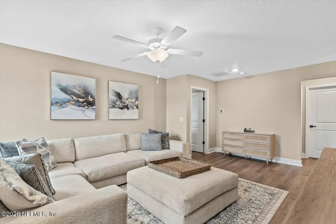 Photo of 273 CLEARVIEW Drive
