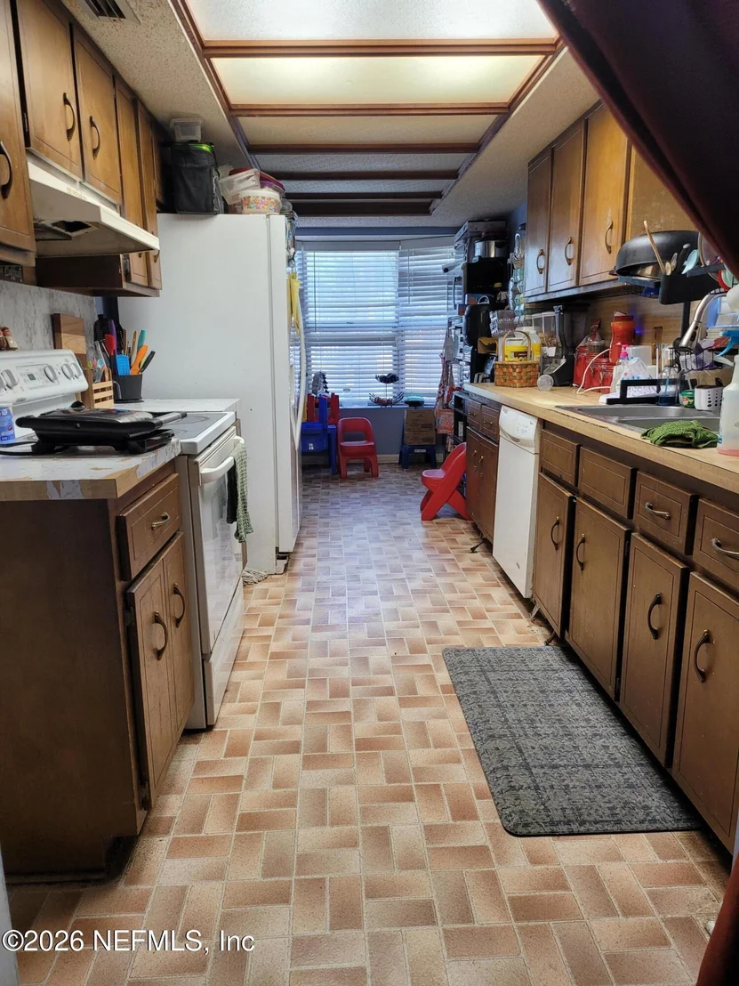 Photo of 2700 CONNIE Circle