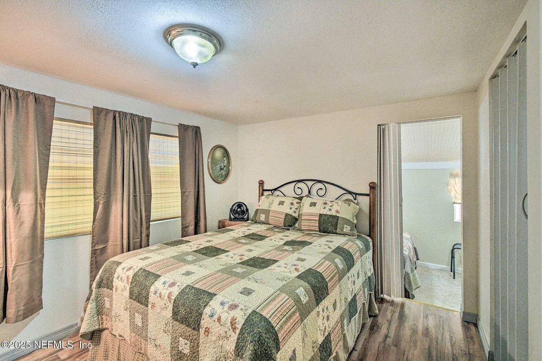 Photo of 118 RIVERSIDE Avenue