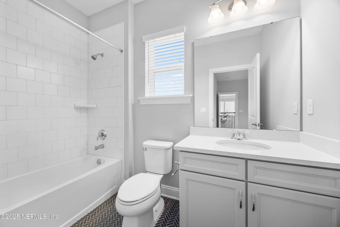 Photo of 10176 SILVERBROOK Trail