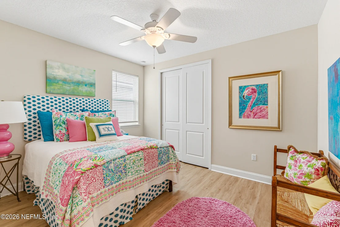 Photo of 633 KENDALL CROSSING Drive