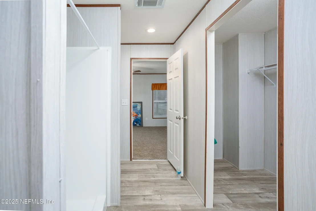 Photo of 1001 SHELL Street