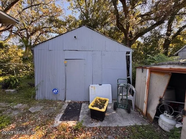 Photo of 709 LOCUST Street