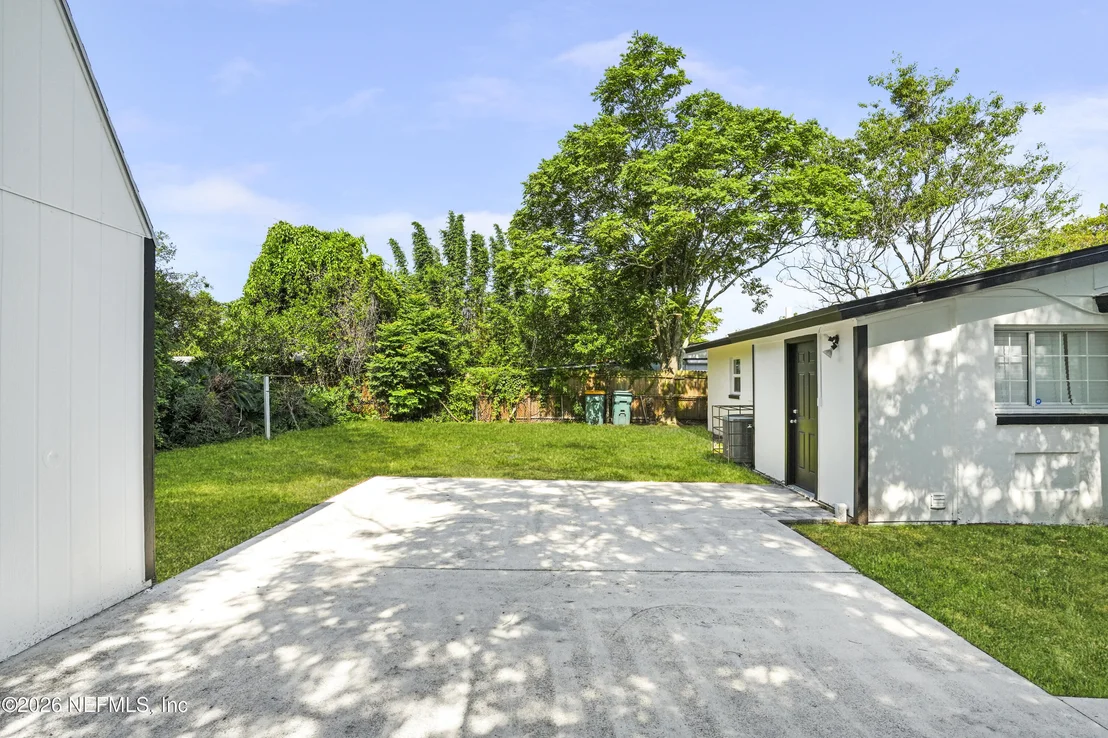 Photo of 10762 DULAWAN Drive