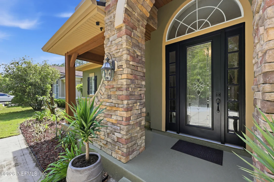 Photo of 275 FLORES Way