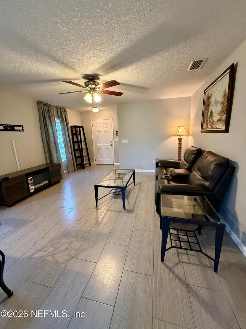 Photo of 117 BROOKFALL Drive