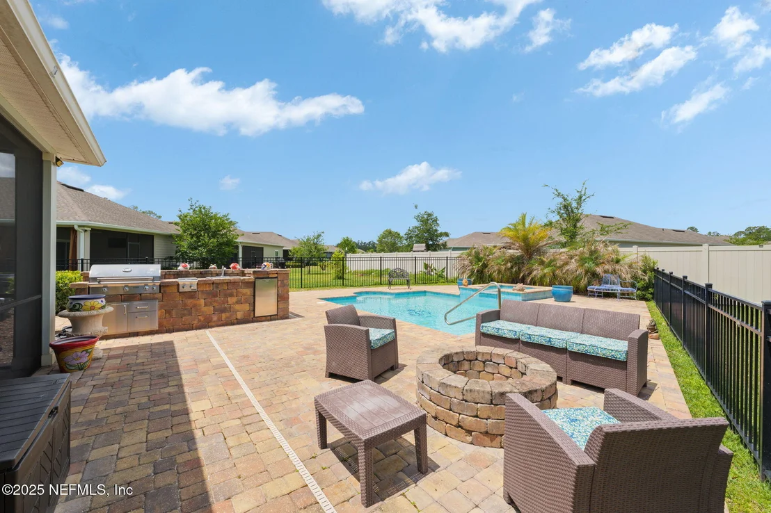Photo of 124 TINTAMARRE Drive