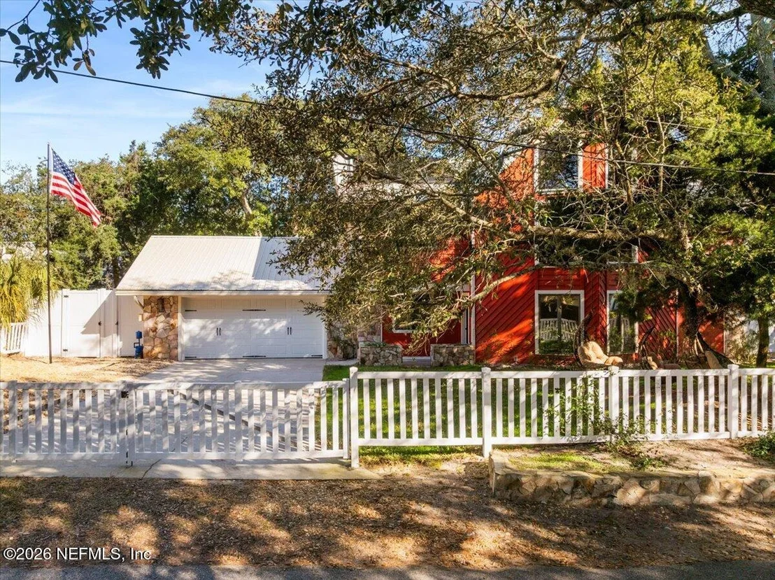 Photo of 4 SANTA MARIA Lane