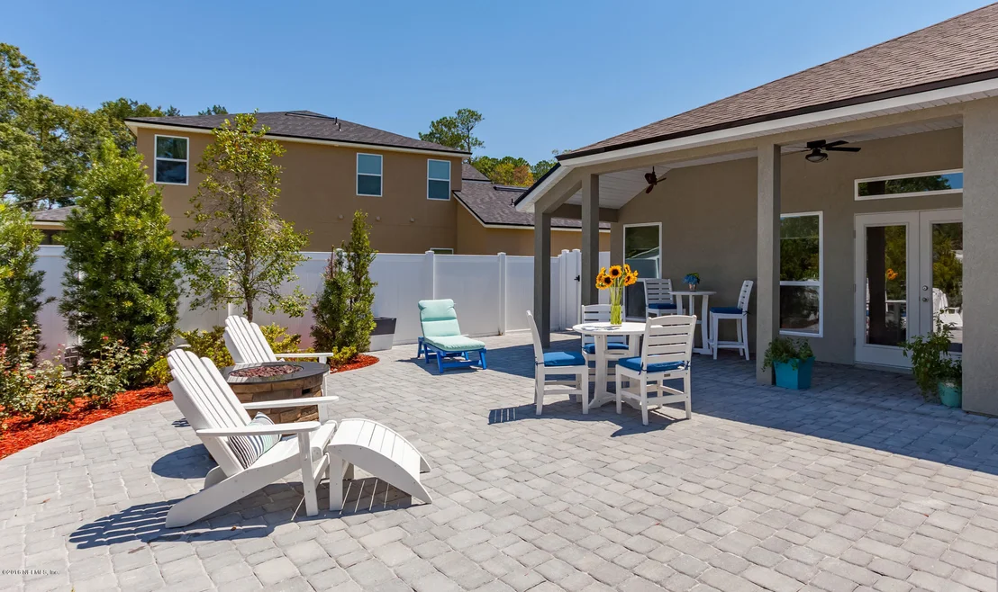 Photo of 4963 BALLASTONE Drive