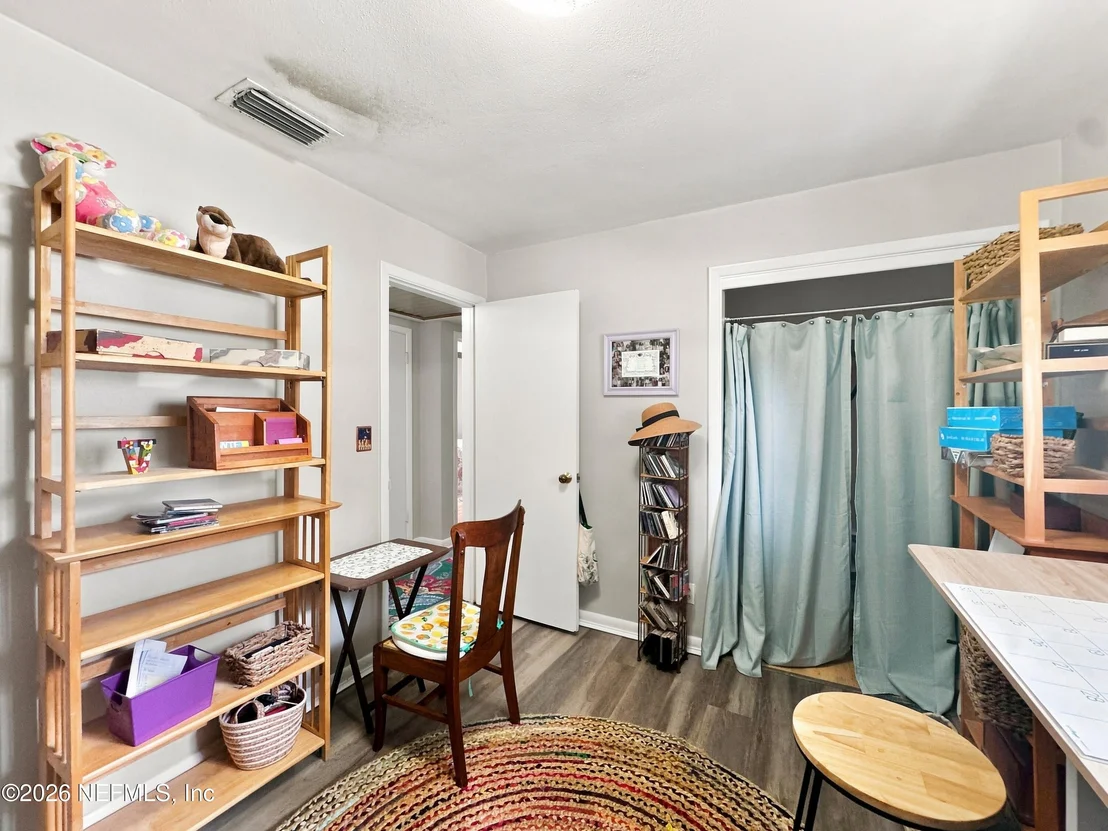 Photo of 2304 RANDY Road