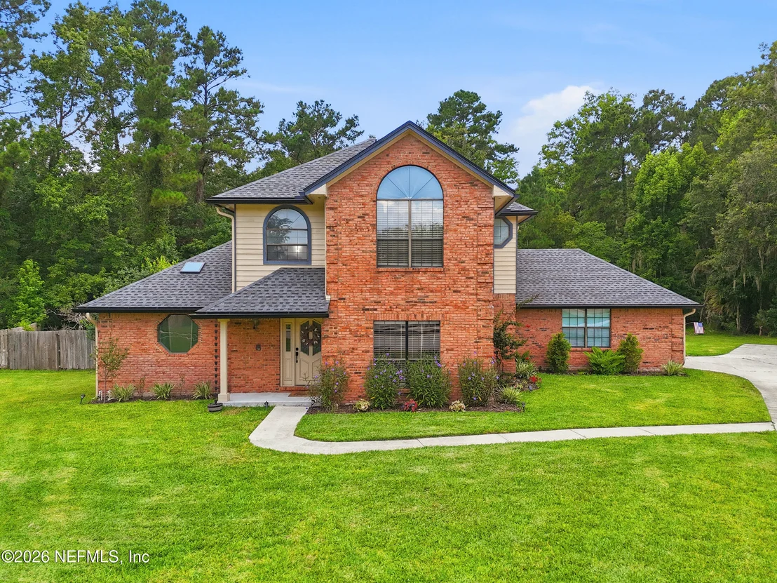 Photo of 668 FINGAL Drive