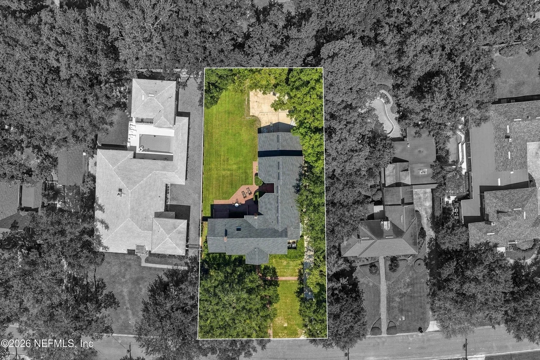 Photo of 959 MAPLE Lane