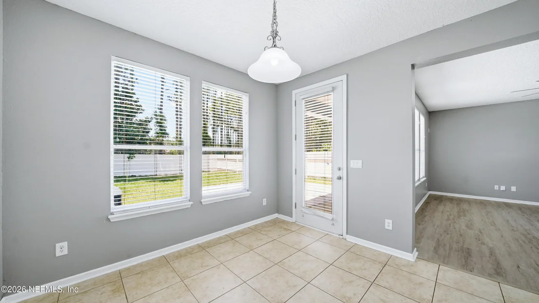 Photo of 650 BRIAR VIEW Drive