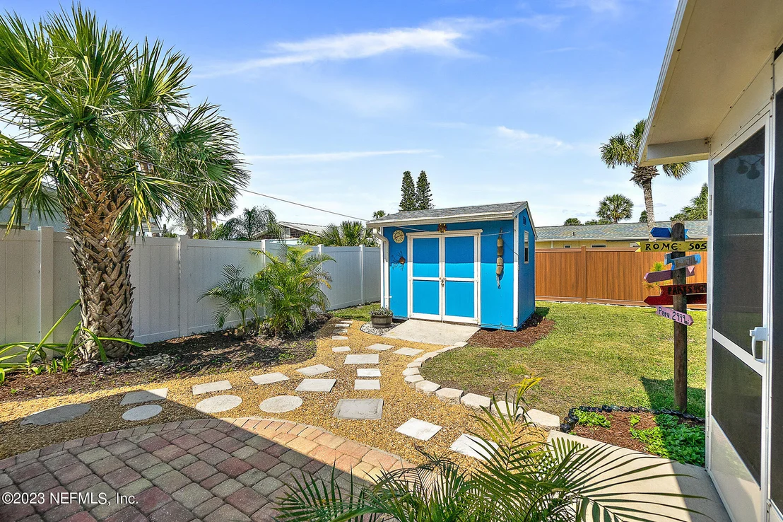 Photo of 322 N 5TH Street