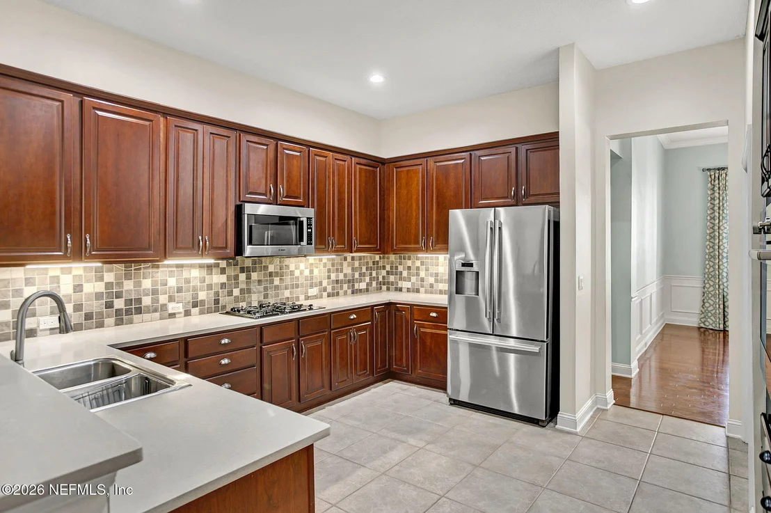 Photo of 1837 FOREST GLEN Way