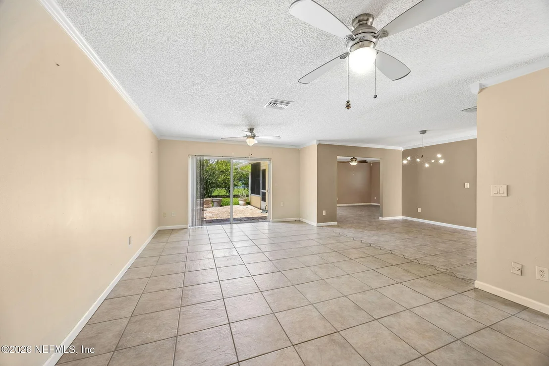 Photo of 995 ALCALA Drive