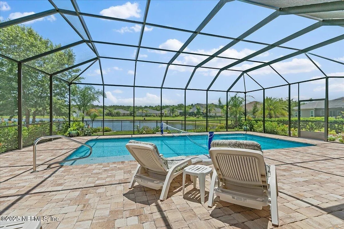 Photo of 253 PARKWOOD Circle