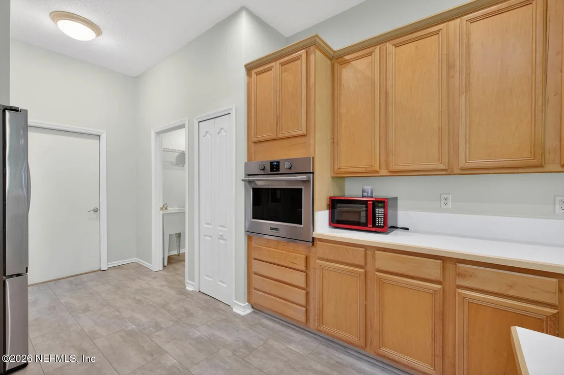 Photo of 257 JOHNS GLEN Drive