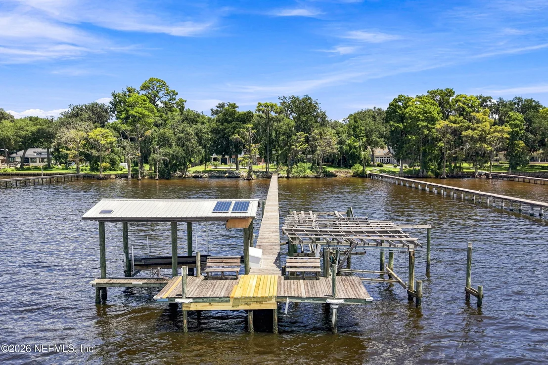 Photo of 120 RUSTIC OAKS Lane