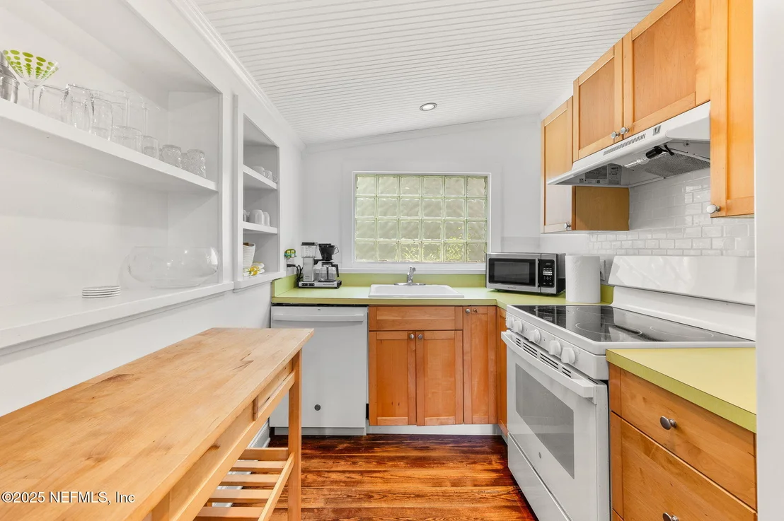 Photo of 141 BLANCO Street