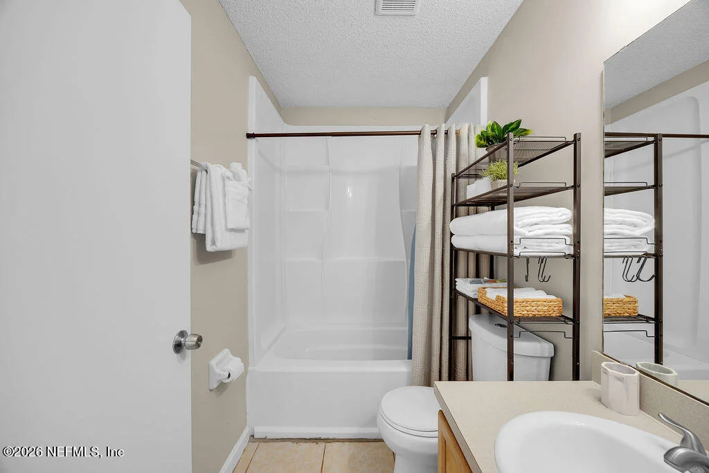 Photo of 905 GAVAGAN Road